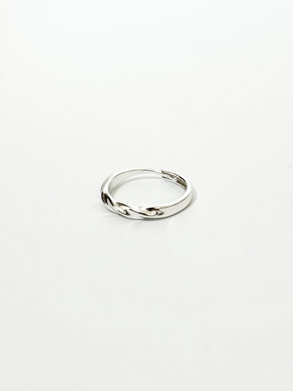 Simple Twisted Ring