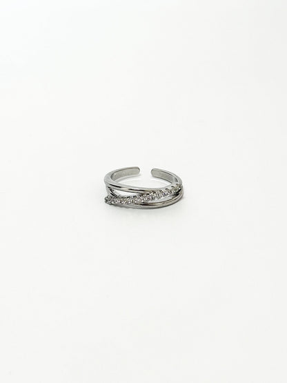 Interlocking Trinity Ring