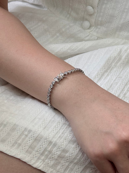 Round Cut Tennis Bracelet