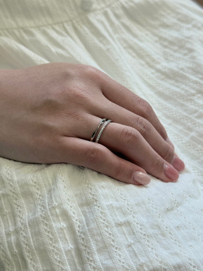 Mobius Pavé Stacking Ring