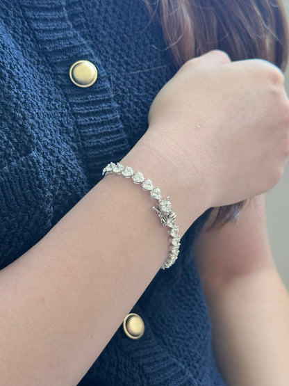 Heart-shaped Tennis Bracelet