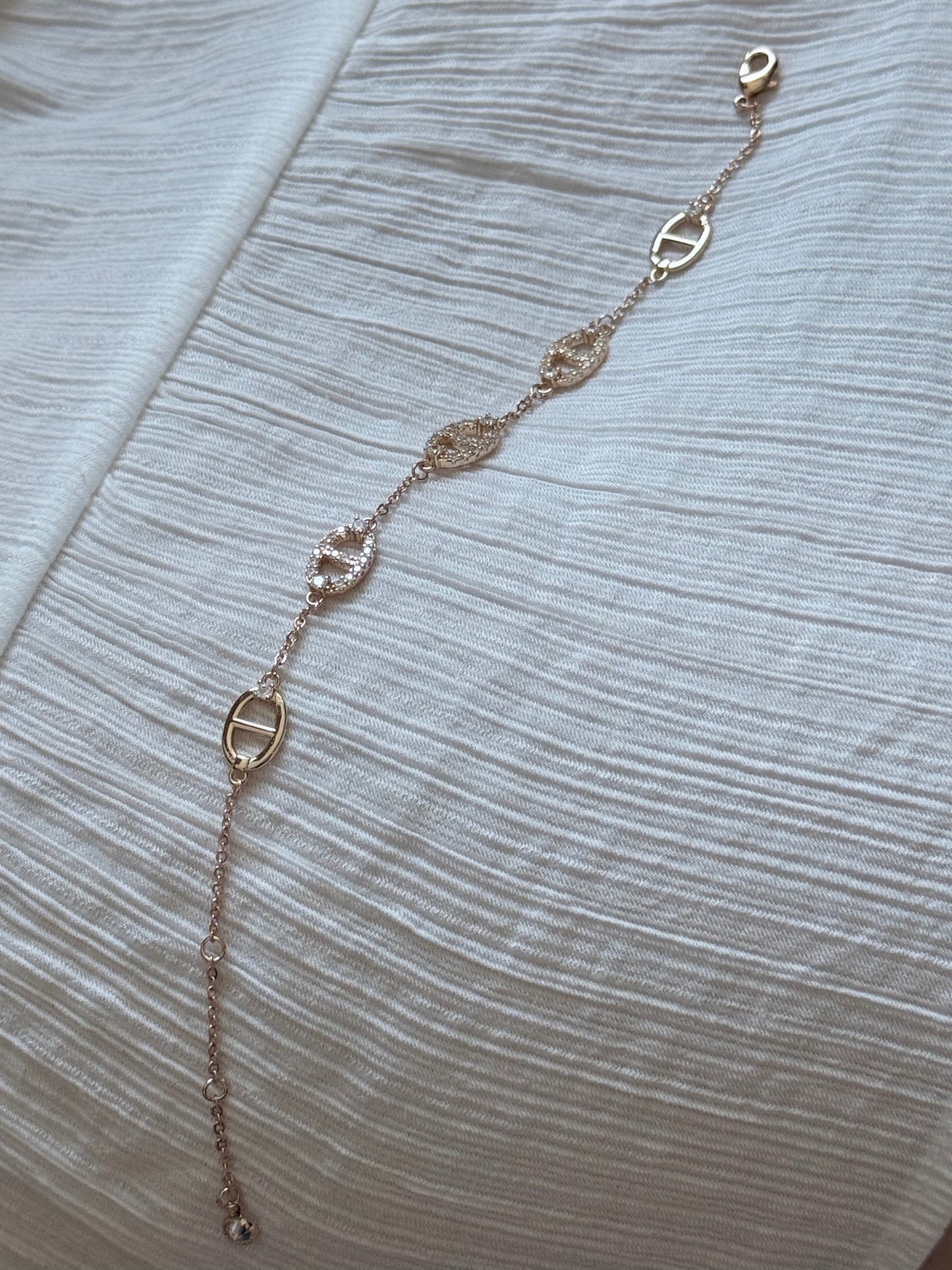 Anchor Chain Bracelet