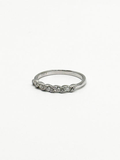 Half - Pavé Infinity Ring - Livarra