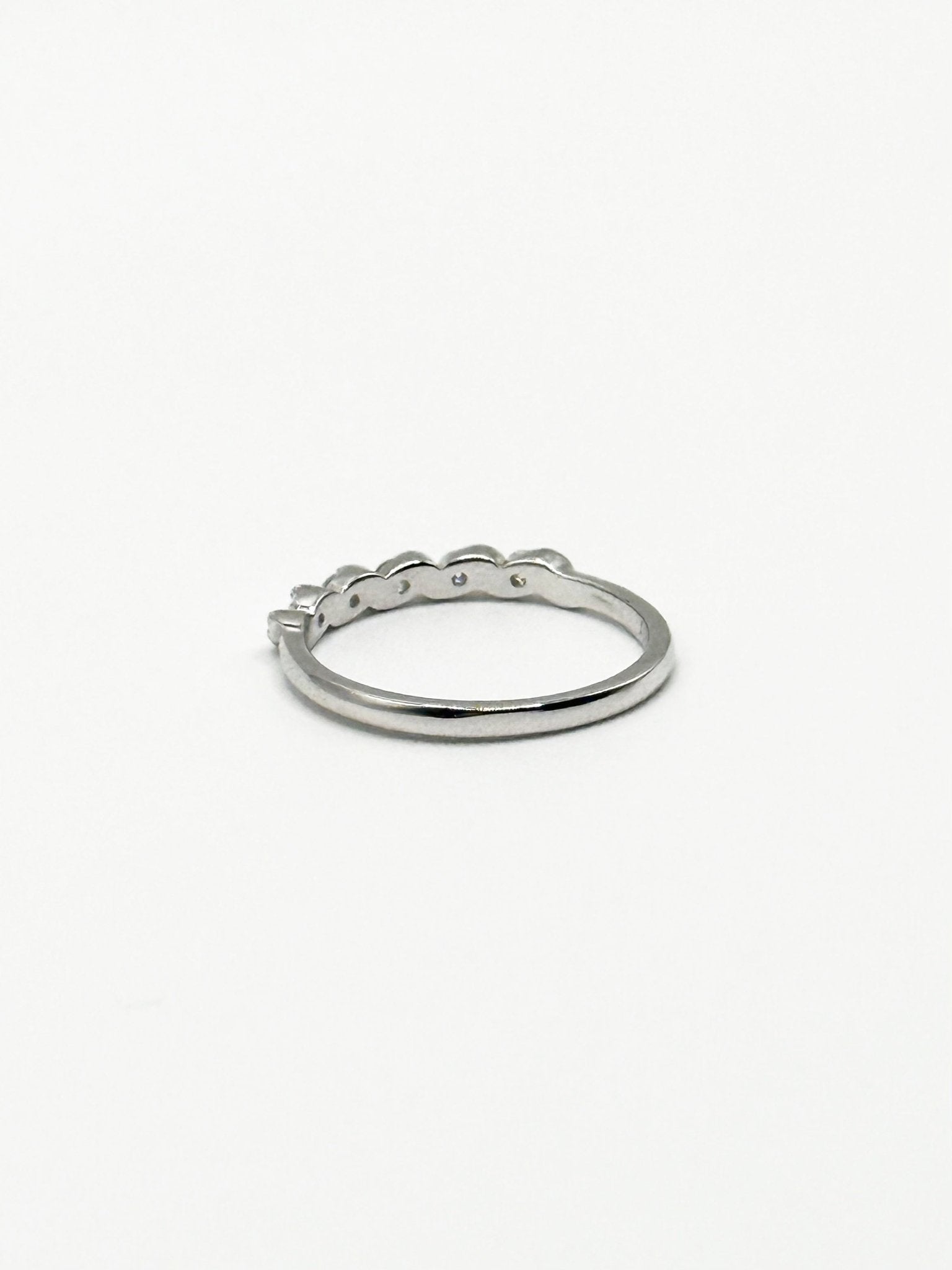 Half - Pavé Infinity Ring - Livarra