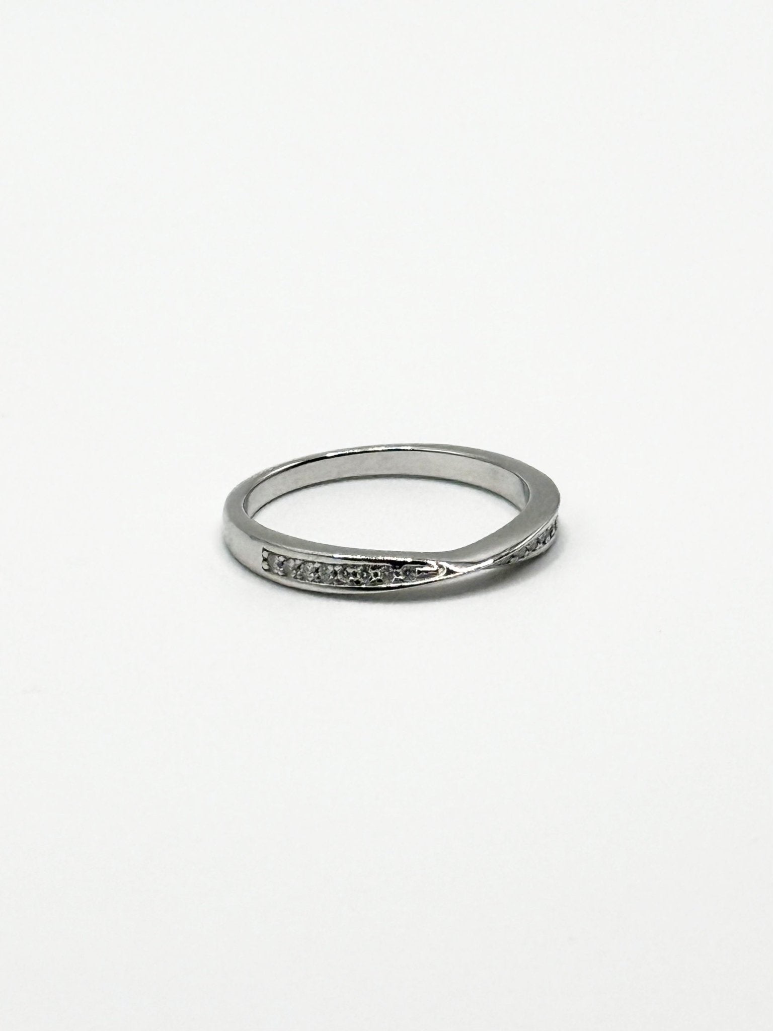 Infinity Ring - Livarra