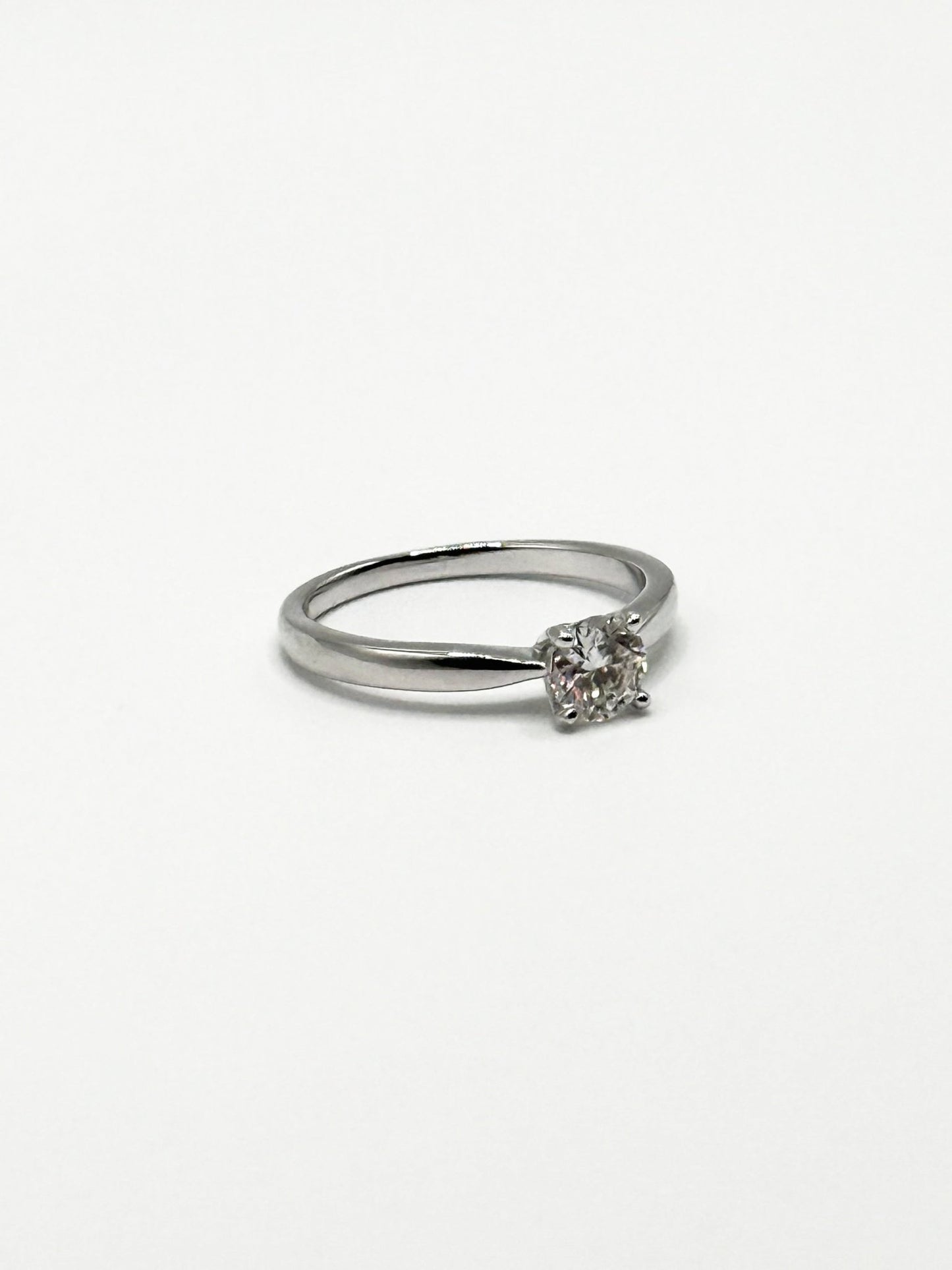 Solitaire Ring - Livarra