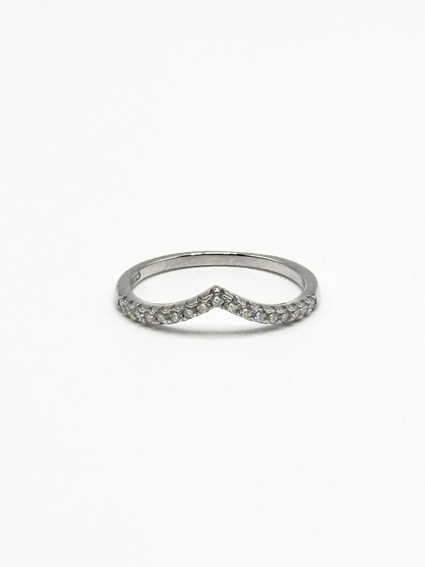 V - shape Ring - Livarra