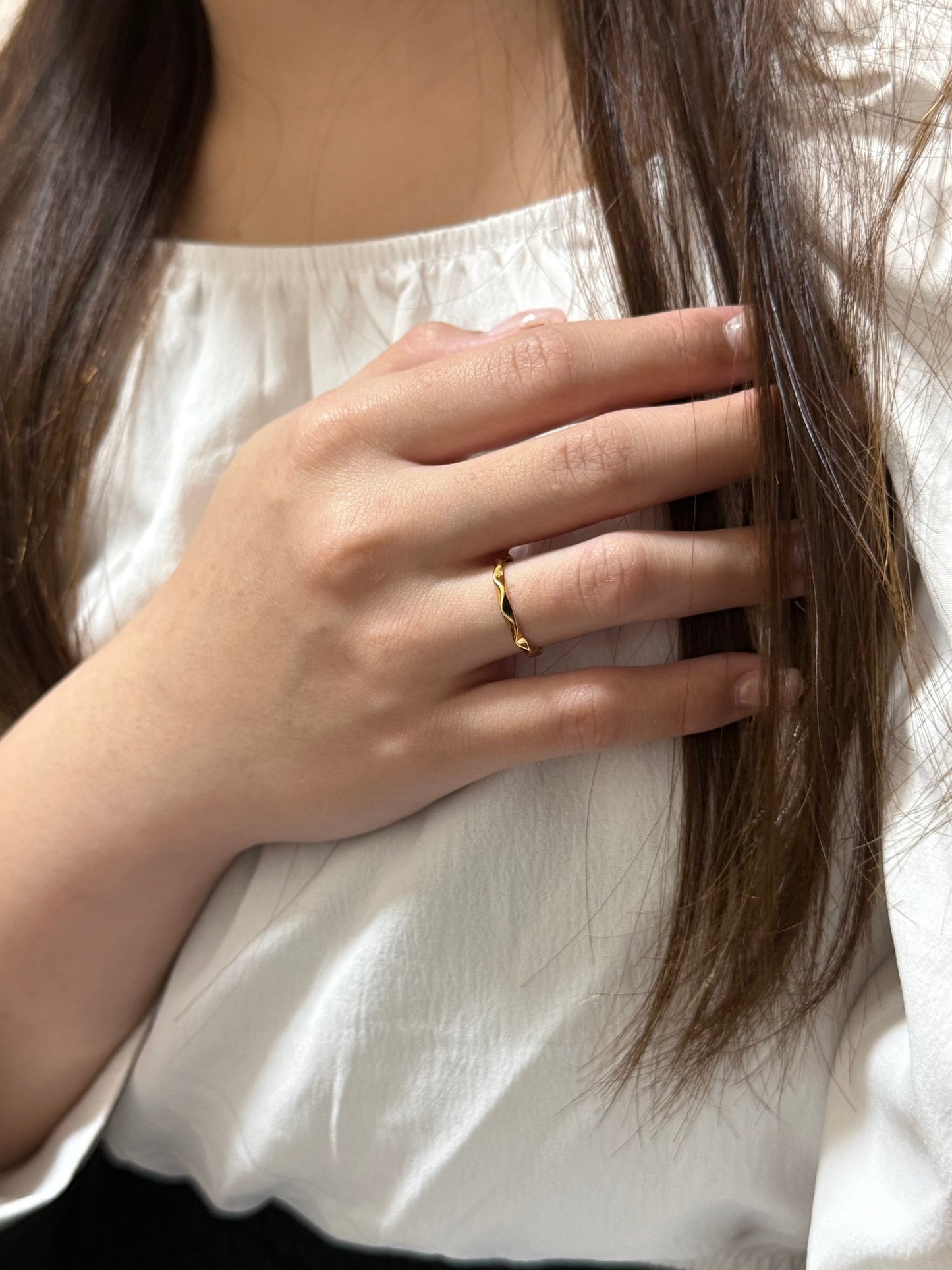 Wavy Ring — Gold - Livarra